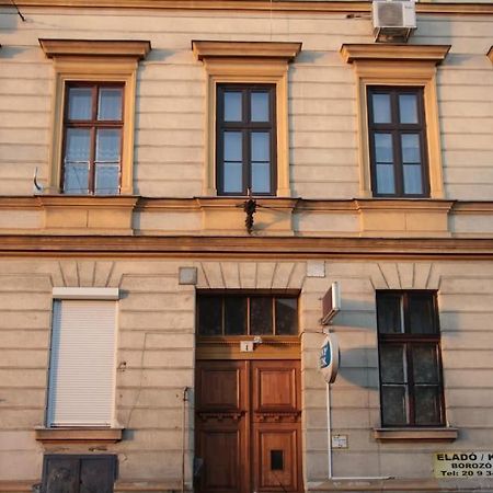 Bright Sunny Apt At Keleti Station,Near Citycenter 布达佩斯 外观 照片